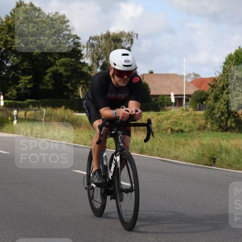 25.08.2024 - Elbe Triathlon Hamburg Fuchs,  Jonas http://msf.ph/oto/6866055 25.08.2024 10:11:55 Radfahren 447, 409, 333 meine-sportfotos.de