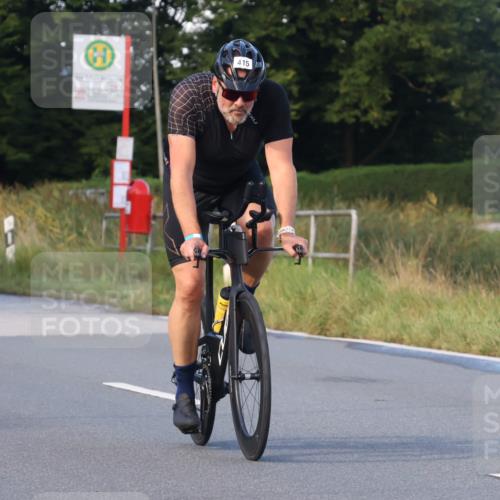 25.08.2024 - Elbe Triathlon Hamburg Fuchs,  Jonas http://msf.ph/oto/6866074 25.08.2024 09:25:15 Radfahren 303, 426, 415, 226, 43 meine-sportfotos.de