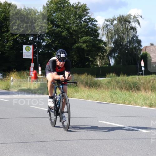 25.08.2024 - Elbe Triathlon Hamburg Fuchs,  Jonas http://msf.ph/oto/6866089 25.08.2024 10:55:01 Radfahren 579, 564, 1428, 1456, 1590 meine-sportfotos.de