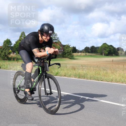 25.08.2024 - Elbe Triathlon Hamburg Fuchs,  Jonas http://msf.ph/oto/6866105 25.08.2024 10:12:00 Radfahren 409, 333 meine-sportfotos.de