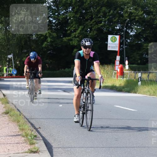 25.08.2024 - Elbe Triathlon Hamburg Fuchs,  Jonas http://msf.ph/oto/6866127 25.08.2024 10:55:08 Radfahren 1590, 1595, 456, 1478 meine-sportfotos.de