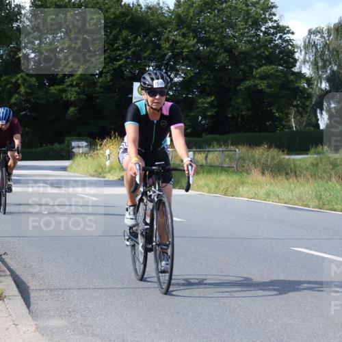 25.08.2024 - Elbe Triathlon Hamburg Fuchs,  Jonas http://msf.ph/oto/6866135 25.08.2024 10:55:09 Radfahren 1590, 1595, 456, 1478 meine-sportfotos.de
