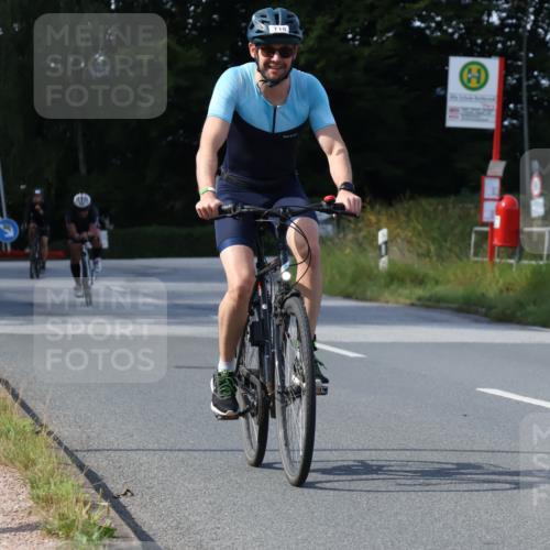 25.08.2024 - Elbe Triathlon Hamburg Fuchs,  Jonas http://msf.ph/oto/6866212 25.08.2024 10:55:26 Radfahren 1512, 1617, 718, 1440, 757 meine-sportfotos.de