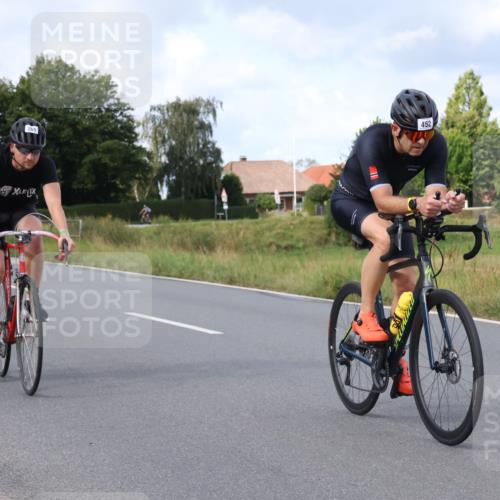 25.08.2024 - Elbe Triathlon Hamburg Fuchs,  Jonas http://msf.ph/oto/6866224 25.08.2024 10:12:30 Radfahren 378, 452, 269, 435 meine-sportfotos.de