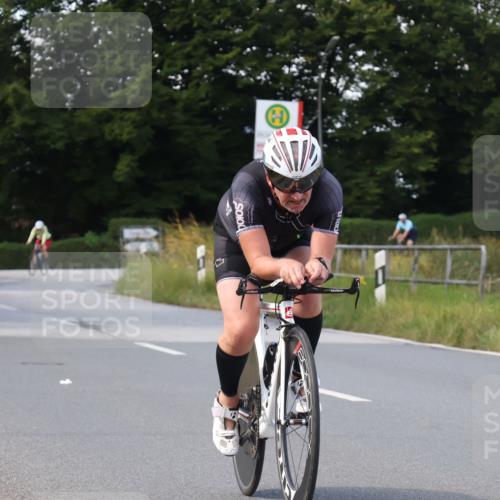 25.08.2024 - Elbe Triathlon Hamburg Fuchs,  Jonas http://msf.ph/oto/6866225 25.08.2024 10:55:30 Radfahren 1617, 718, 1440, 757 meine-sportfotos.de