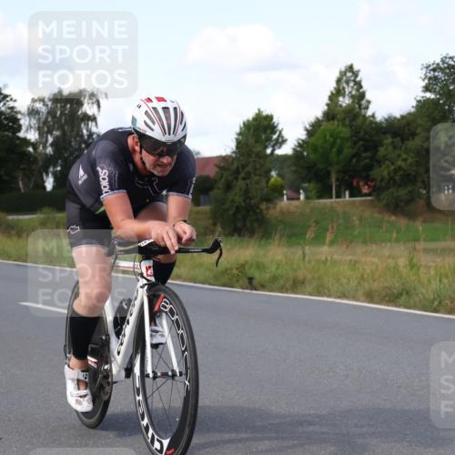25.08.2024 - Elbe Triathlon Hamburg Fuchs,  Jonas http://msf.ph/oto/6866242 25.08.2024 10:55:30 Radfahren 1617, 718, 1440, 757 meine-sportfotos.de