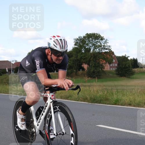 25.08.2024 - Elbe Triathlon Hamburg Fuchs,  Jonas http://msf.ph/oto/6866245 25.08.2024 10:55:31 Radfahren 718, 1440, 757 meine-sportfotos.de