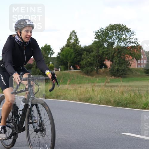 25.08.2024 - Elbe Triathlon Hamburg Fuchs,  Jonas http://msf.ph/oto/6866266 25.08.2024 10:55:33 Radfahren 718, 1440, 757, 1509, 771 meine-sportfotos.de