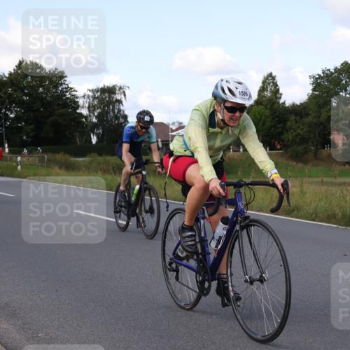 25.08.2024 - Elbe Triathlon Hamburg Fuchs,  Jonas http://msf.ph/oto/6866297 25.08.2024 10:55:40 Radfahren 1509, 771, 1523, 675, 1472 meine-sportfotos.de