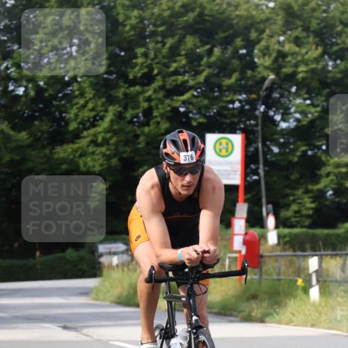25.08.2024 - Elbe Triathlon Hamburg Fuchs,  Jonas http://msf.ph/oto/6866311 25.08.2024 10:12:46 Radfahren 373, 376 meine-sportfotos.de