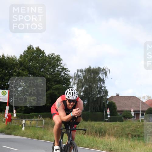 25.08.2024 - Elbe Triathlon Hamburg Fuchs,  Jonas http://msf.ph/oto/6866350 25.08.2024 10:12:59 Radfahren 372, 469 meine-sportfotos.de
