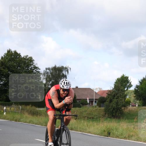 25.08.2024 - Elbe Triathlon Hamburg Fuchs,  Jonas http://msf.ph/oto/6866354 25.08.2024 10:12:59 Radfahren 372, 469 meine-sportfotos.de