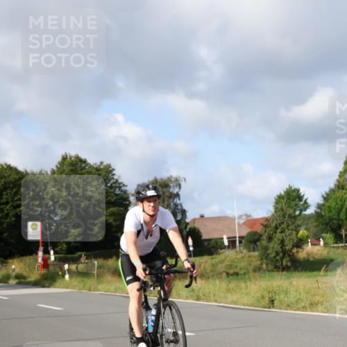 25.08.2024 - Elbe Triathlon Hamburg Fuchs,  Jonas http://msf.ph/oto/6866445 25.08.2024 10:13:28 Radfahren 354 meine-sportfotos.de