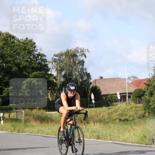 25.08.2024 - Elbe Triathlon Hamburg Fuchs,  Jonas http://msf.ph/oto/6866465 25.08.2024 10:13:35 Radfahren 484, 279, 480 meine-sportfotos.de