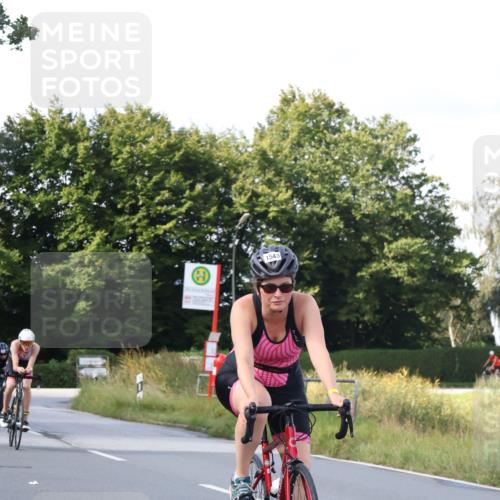 25.08.2024 - Elbe Triathlon Hamburg Fuchs,  Jonas http://msf.ph/oto/6866492 25.08.2024 10:56:20 Radfahren 1491, 1543, 1713, 1715, 1417, 1538, 1422, 1552 meine-sportfotos.de