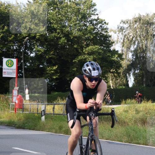 25.08.2024 - Elbe Triathlon Hamburg Fuchs,  Jonas http://msf.ph/oto/6866525 25.08.2024 10:56:23 Radfahren 1491, 1543, 1713, 1715, 1417, 1538, 1422, 1552, 1527 meine-sportfotos.de
