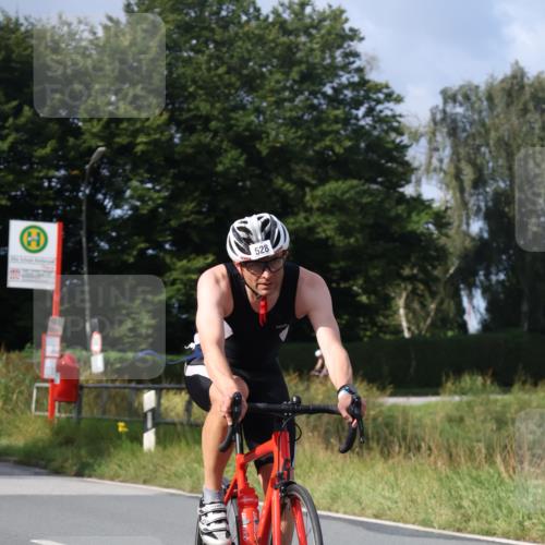 25.08.2024 - Elbe Triathlon Hamburg Fuchs,  Jonas http://msf.ph/oto/6866535 25.08.2024 10:14:00 Radfahren 528, 388, 327, 505 meine-sportfotos.de