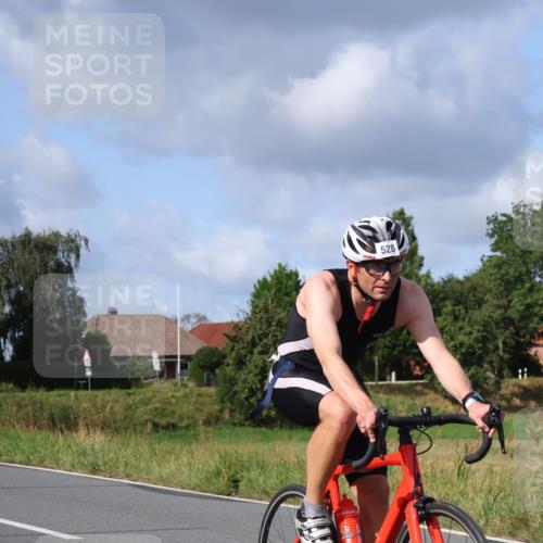 25.08.2024 - Elbe Triathlon Hamburg Fuchs,  Jonas http://msf.ph/oto/6866549 25.08.2024 10:14:01 Radfahren 528, 388, 327, 505 meine-sportfotos.de