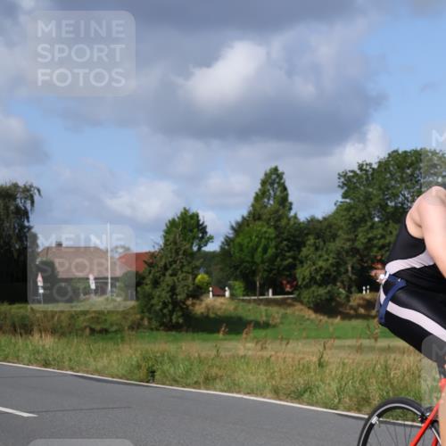 25.08.2024 - Elbe Triathlon Hamburg Fuchs,  Jonas http://msf.ph/oto/6866552 25.08.2024 10:14:01 Radfahren 528, 388, 327, 505 meine-sportfotos.de