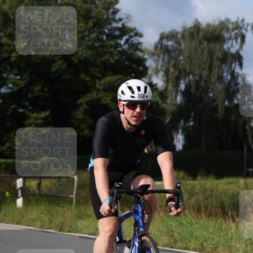 25.08.2024 - Elbe Triathlon Hamburg Fuchs,  Jonas http://msf.ph/oto/6866556 25.08.2024 10:14:03 Radfahren 528, 388, 327, 505 meine-sportfotos.de