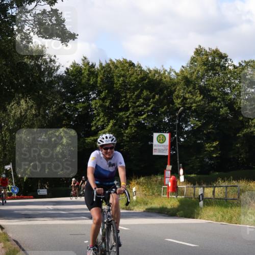25.08.2024 - Elbe Triathlon Hamburg Fuchs,  Jonas http://msf.ph/oto/6866572 25.08.2024 10:56:27 Radfahren 1713, 1715, 1417, 1538, 1422, 1552, 1527 meine-sportfotos.de