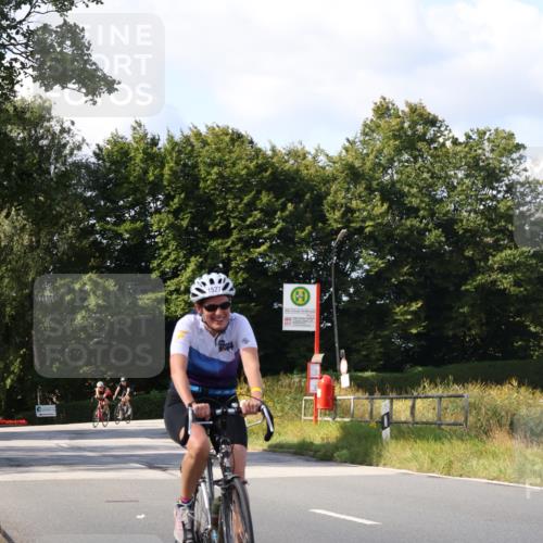 25.08.2024 - Elbe Triathlon Hamburg Fuchs,  Jonas http://msf.ph/oto/6866575 25.08.2024 10:56:27 Radfahren 1713, 1715, 1417, 1538, 1422, 1552, 1527 meine-sportfotos.de