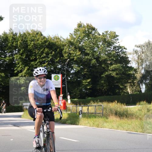 25.08.2024 - Elbe Triathlon Hamburg Fuchs,  Jonas http://msf.ph/oto/6866577 25.08.2024 10:56:27 Radfahren 1713, 1715, 1417, 1538, 1422, 1552, 1527 meine-sportfotos.de