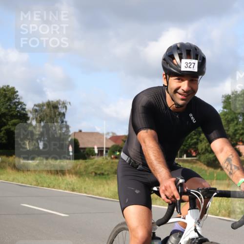 25.08.2024 - Elbe Triathlon Hamburg Fuchs,  Jonas http://msf.ph/oto/6866579 25.08.2024 10:14:05 Radfahren 528, 388, 327, 505, 446, 504 meine-sportfotos.de