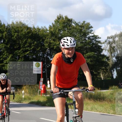 25.08.2024 - Elbe Triathlon Hamburg Fuchs,  Jonas http://msf.ph/oto/6866581 25.08.2024 10:56:35 Radfahren 1485, 460, 1513, 772 meine-sportfotos.de