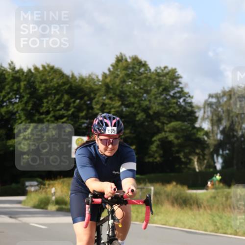 25.08.2024 - Elbe Triathlon Hamburg Fuchs,  Jonas http://msf.ph/oto/6866585 25.08.2024 10:14:07 Radfahren 388, 327, 505, 446, 504 meine-sportfotos.de