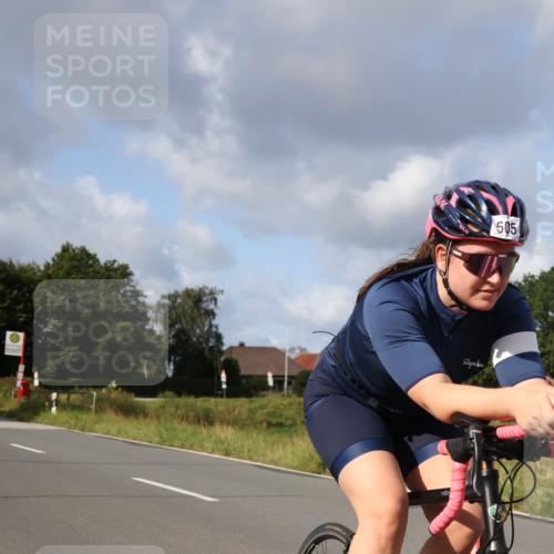 25.08.2024 - Elbe Triathlon Hamburg Fuchs,  Jonas http://msf.ph/oto/6866603 25.08.2024 10:14:07 Radfahren 388, 327, 505, 446, 504 meine-sportfotos.de