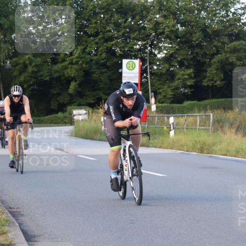 25.08.2024 - Elbe Triathlon Hamburg Fuchs,  Jonas http://msf.ph/oto/6866627 25.08.2024 09:26:24 Radfahren 54, 83, 194, 217, 244, 193, 293, 239 meine-sportfotos.de
