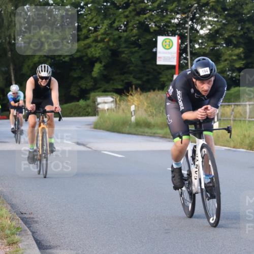 25.08.2024 - Elbe Triathlon Hamburg Fuchs,  Jonas http://msf.ph/oto/6866631 25.08.2024 09:26:24 Radfahren 54, 83, 194, 217, 244, 193, 293, 239 meine-sportfotos.de