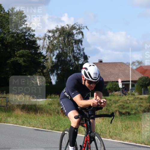 25.08.2024 - Elbe Triathlon Hamburg Fuchs,  Jonas http://msf.ph/oto/6866632 25.08.2024 10:56:42 Radfahren 1513, 772, 635, 519 meine-sportfotos.de