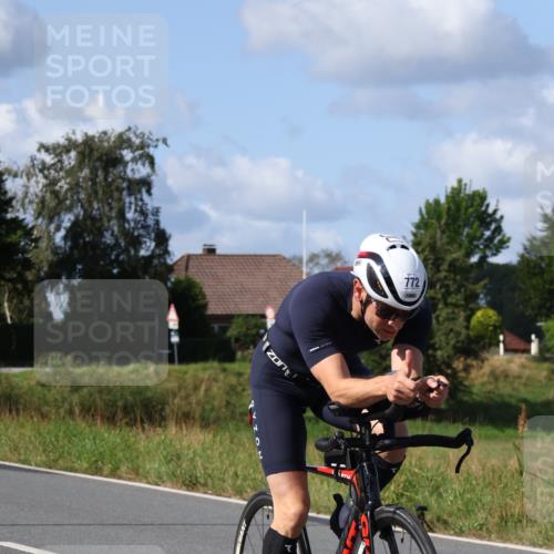 25.08.2024 - Elbe Triathlon Hamburg Fuchs,  Jonas http://msf.ph/oto/6866636 25.08.2024 10:56:42 Radfahren 1513, 772, 635, 519 meine-sportfotos.de