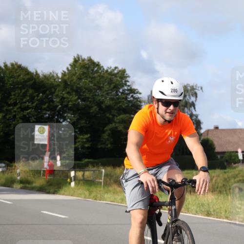 25.08.2024 - Elbe Triathlon Hamburg Fuchs,  Jonas http://msf.ph/oto/6866647 25.08.2024 10:14:27 Radfahren 280, 351 meine-sportfotos.de