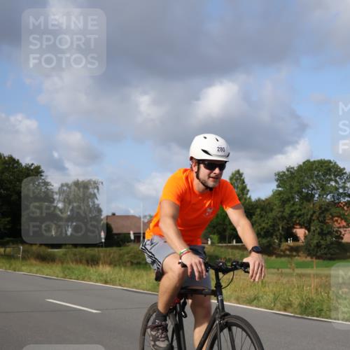 25.08.2024 - Elbe Triathlon Hamburg Fuchs,  Jonas http://msf.ph/oto/6866654 25.08.2024 10:14:27 Radfahren 280, 351 meine-sportfotos.de