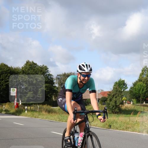 25.08.2024 - Elbe Triathlon Hamburg Fuchs,  Jonas http://msf.ph/oto/6866701 25.08.2024 10:14:45 Radfahren 525, 1850, 300, 486 meine-sportfotos.de