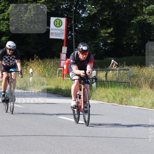 25.08.2024 - Elbe Triathlon Hamburg Fuchs,  Jonas http://msf.ph/oto/6866780 25.08.2024 10:57:07 Radfahren 1580, 1424, 768, 1411, 1413, 781, 687, 1462 meine-sportfotos.de