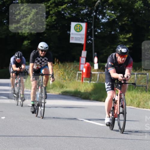 25.08.2024 - Elbe Triathlon Hamburg Fuchs,  Jonas http://msf.ph/oto/6866785 25.08.2024 10:57:08 Radfahren 1580, 1424, 768, 1411, 1413, 781, 687, 1462 meine-sportfotos.de
