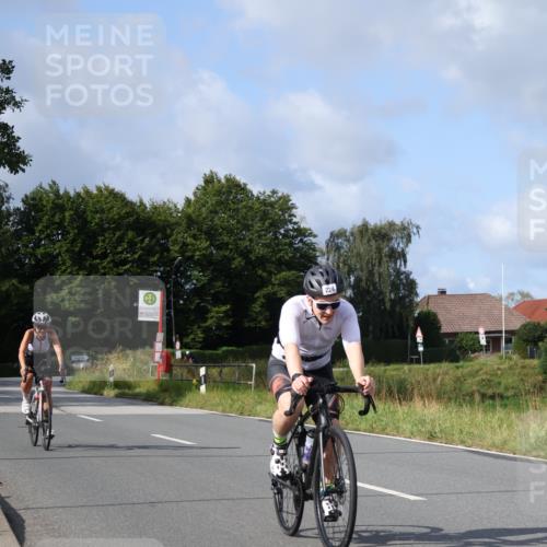 25.08.2024 - Elbe Triathlon Hamburg Fuchs,  Jonas http://msf.ph/oto/6866811 25.08.2024 10:15:02 Radfahren 224, 470 meine-sportfotos.de