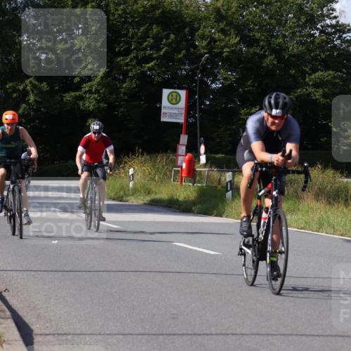 25.08.2024 - Elbe Triathlon Hamburg Fuchs,  Jonas http://msf.ph/oto/6866813 25.08.2024 10:57:09 Radfahren 1580, 1424, 768, 1411, 1413, 781, 687, 1462 meine-sportfotos.de
