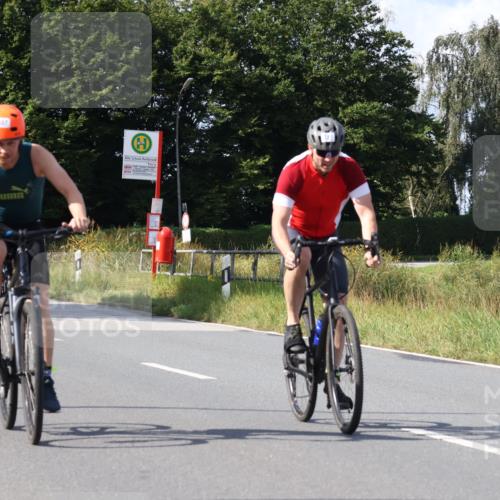 25.08.2024 - Elbe Triathlon Hamburg Fuchs,  Jonas http://msf.ph/oto/6866830 25.08.2024 10:57:10 Radfahren 1424, 768, 1411, 1413, 781, 687, 1462, 773, 1594 meine-sportfotos.de