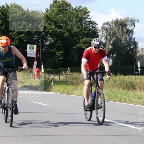 25.08.2024 - Elbe Triathlon Hamburg Fuchs,  Jonas http://msf.ph/oto/6866836 25.08.2024 10:57:11 Radfahren 1424, 768, 1411, 1413, 781, 687, 1462, 773, 1594 meine-sportfotos.de