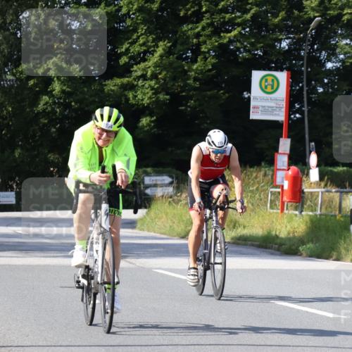 25.08.2024 - Elbe Triathlon Hamburg Fuchs,  Jonas http://msf.ph/oto/6866867 25.08.2024 10:57:15 Radfahren 1413, 781, 687, 1462, 773, 1594 meine-sportfotos.de