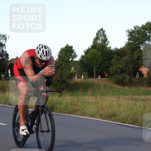 25.08.2024 - Elbe Triathlon Hamburg Fuchs,  Jonas http://msf.ph/oto/6866869 25.08.2024 09:27:10 Radfahren 134, 372 meine-sportfotos.de