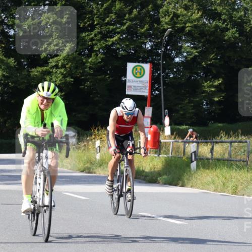 25.08.2024 - Elbe Triathlon Hamburg Fuchs,  Jonas http://msf.ph/oto/6866872 25.08.2024 10:57:16 Radfahren 781, 687, 1462, 773, 1594 meine-sportfotos.de