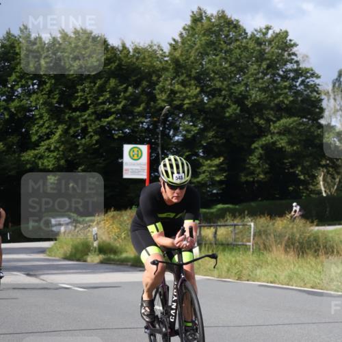 25.08.2024 - Elbe Triathlon Hamburg Fuchs,  Jonas http://msf.ph/oto/6866879 25.08.2024 10:15:22 Radfahren 364, 548, 341 meine-sportfotos.de