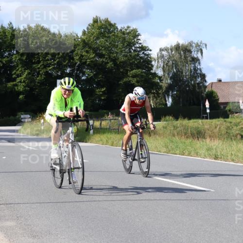 25.08.2024 - Elbe Triathlon Hamburg Fuchs,  Jonas http://msf.ph/oto/6866889 25.08.2024 10:57:16 Radfahren 781, 687, 1462, 773, 1594 meine-sportfotos.de