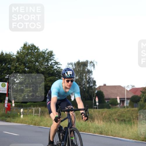 25.08.2024 - Elbe Triathlon Hamburg Fuchs,  Jonas http://msf.ph/oto/6866898 25.08.2024 09:27:18 Radfahren 235, 434 meine-sportfotos.de